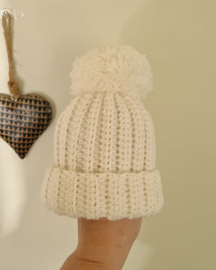 Pom Pom Beanie - Snow